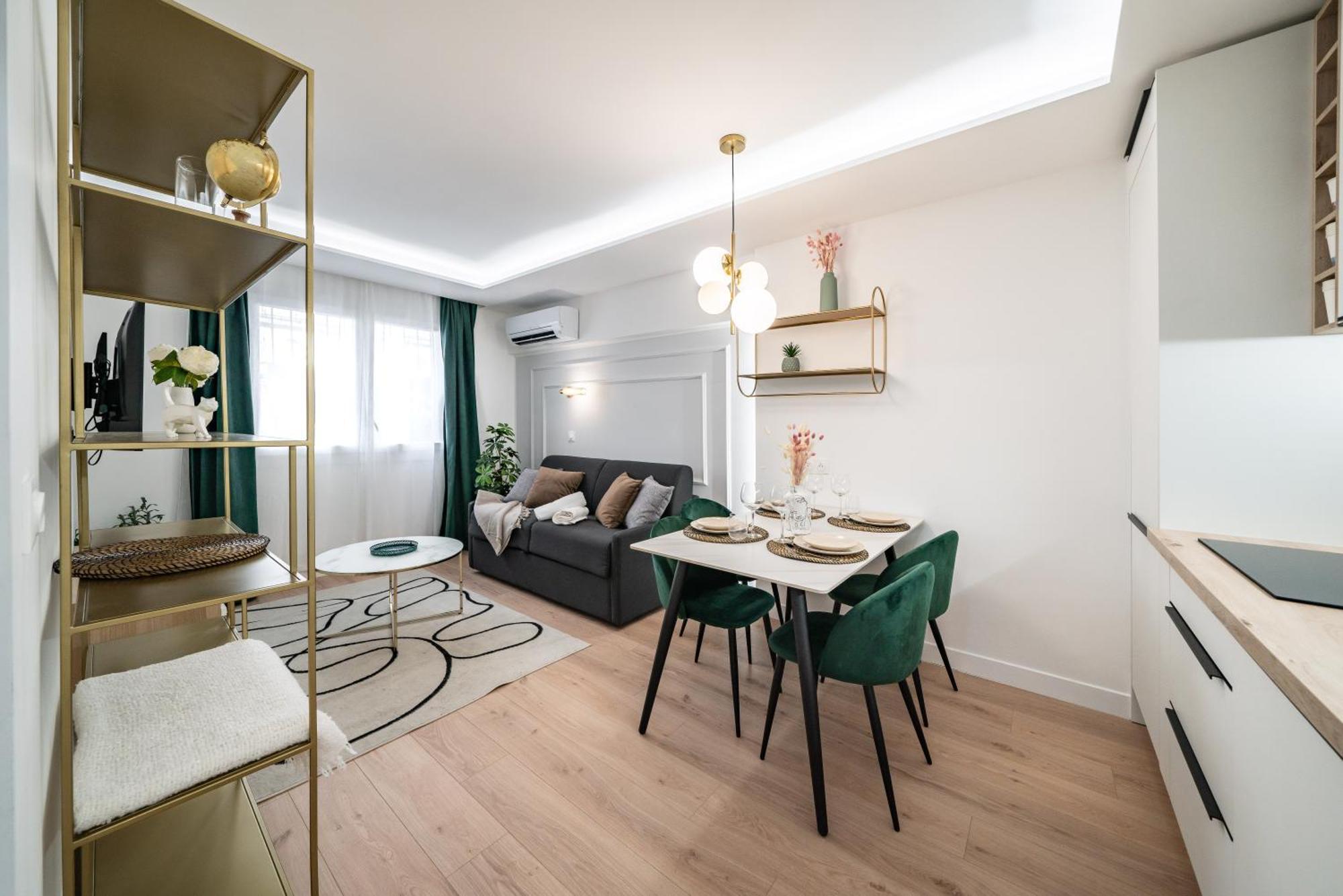 1Mn Gare De Monaco - Joli Appartement - Au Бюсолей Екстериор снимка